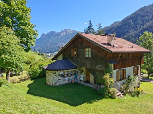 Photo exteriors Apartment in hut Chalet Val