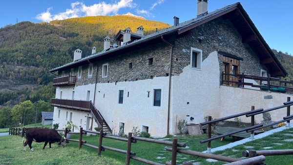 Foto Außenansicht Ferienwohnungen Maison Marcoz