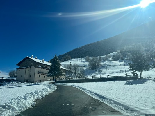 Foto Außenansicht Ferienwohnungen Maison Marcoz