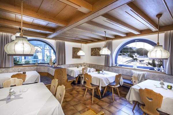 The restaurant Selva Gardena / Wolkenstein La Majon & Dependance