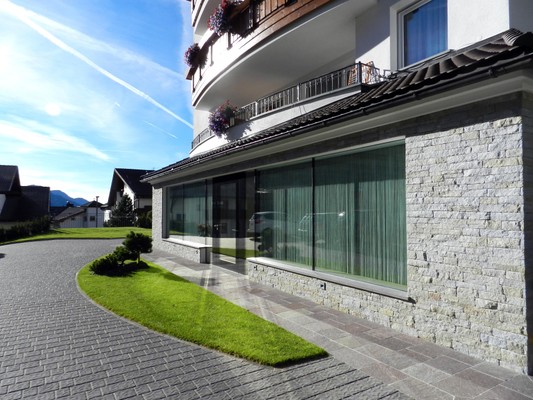 Photo exteriors B&B-Hotel + Residence Mezdì
