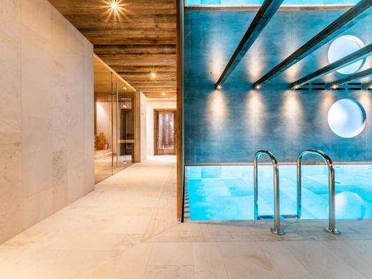 Foto della piscina coperta