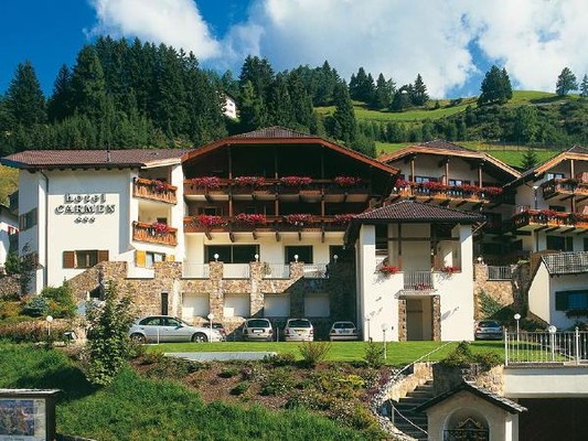 Foto Außenansicht Hotel Carmen