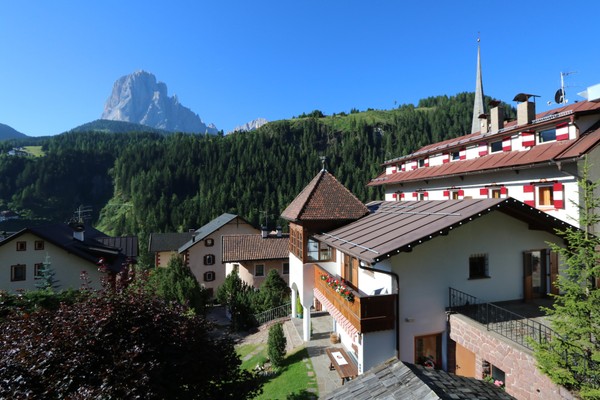 Photo exteriors Charme Hotel Uridl