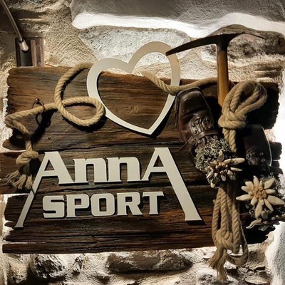 Noleggio sci e snowboard Anna Sport Alta Val Camonica