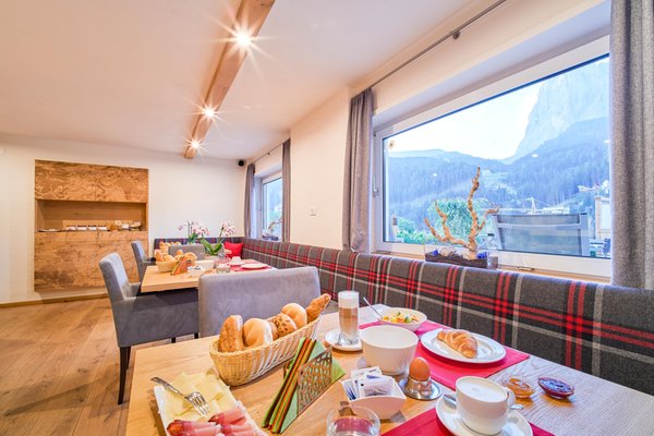 Das Frühstück Garni + Ferienwohnungen Kedul Alpine Lodge