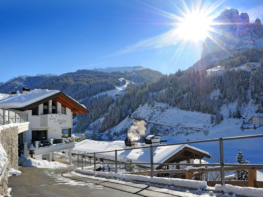 Foto esterno Garni + Appartamenti Walter