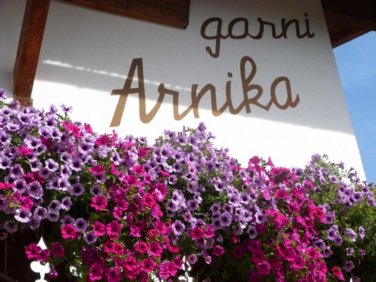 Foto esterno B&B + Appartamenti Arnika