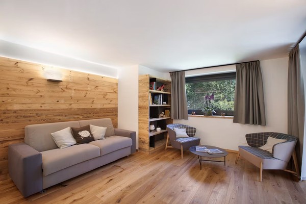 The living area Apartments Valgrisa Mountain Lodges