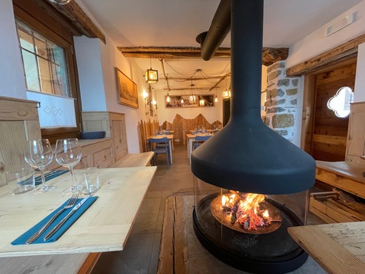 Il ristorante Val di Zoldo - Fornesighe Nona Giò