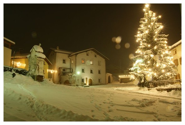 Foto Außenansicht B&B + Ferienwohnungen auf dem Bauernhof Ansitz Zehentner
