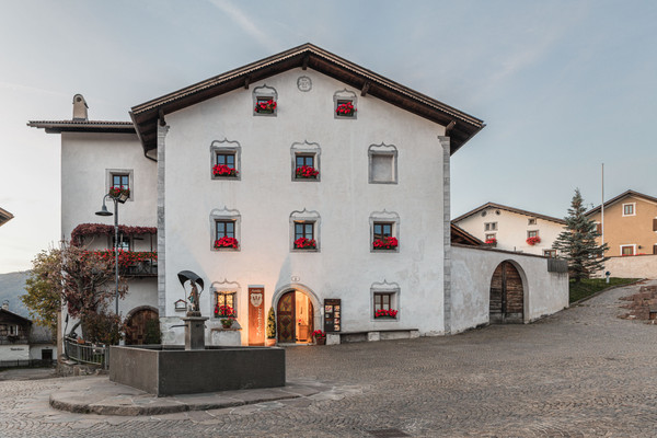 Foto esterno B&B + Appartamenti in agriturismo Ansitz Zehentner