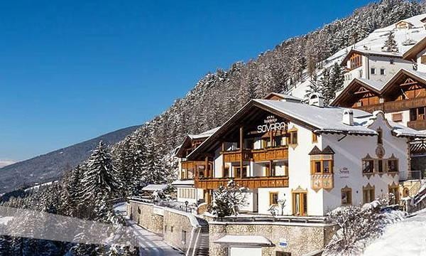 Foto esterno Residence Sovara