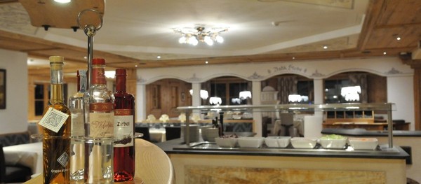 The restaurant Santa Cristina / St. Christina Beludei