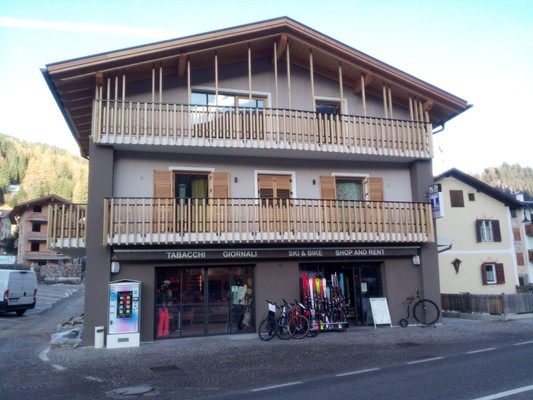 Photo exteriors Ski rental Giuliani