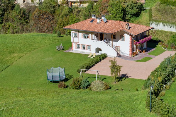 Photo exteriors Apartment Artitsch
