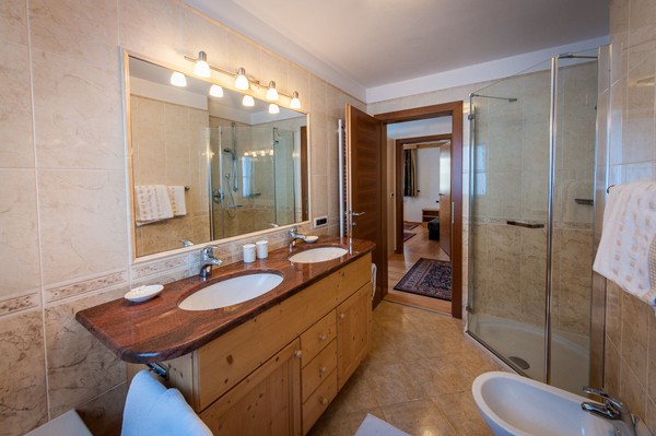 Photo of the bathroom Apartment Artitsch