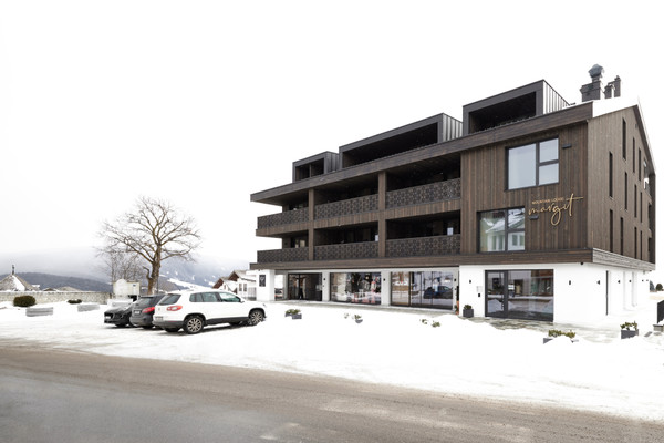 Photo exteriors Mountain Lodge Margit