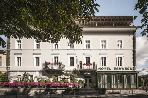 Foto Außenansicht Hotel Bruneck Design-Apartments