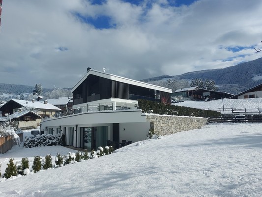 Foto Außenansicht Apartments Baumann Living