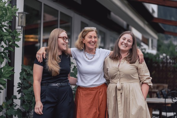 Photo exteriors Gisse Zwölf Apartments