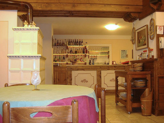 Foto von der Bar Garni-Hotel Villanova