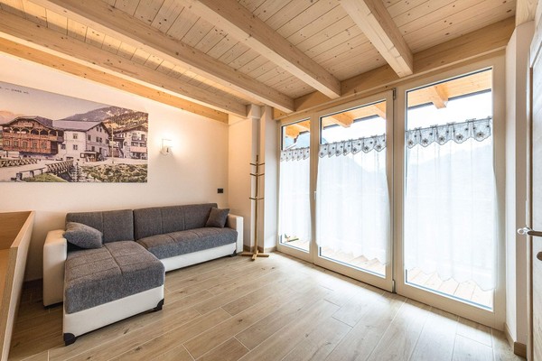 Der Wohnraum Ferienwohnung Attico Elbetina