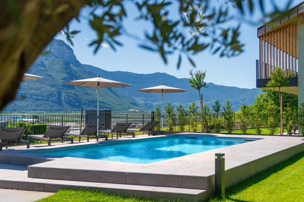 Foto della piscina all'aperto