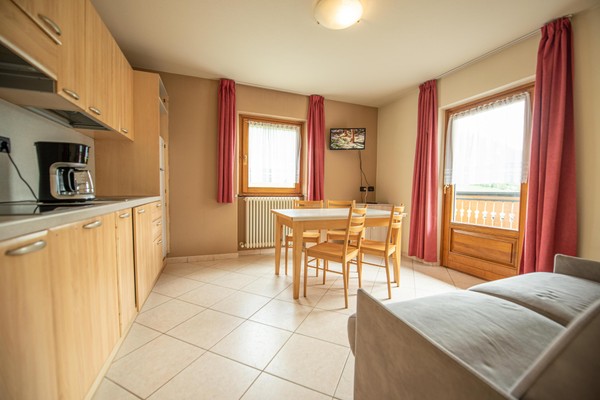 Der Wohnraum Ferienwohnung Bait da Pedrin