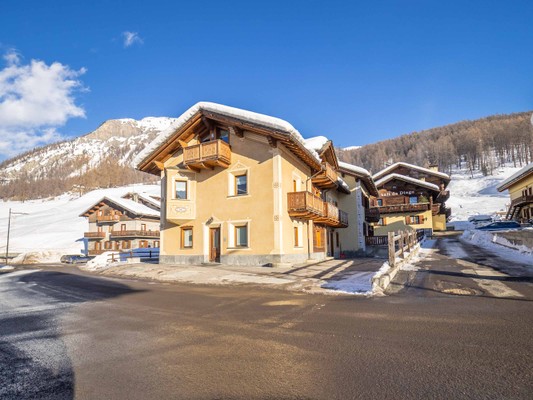 Photo exteriors Apartments Chalet Real Wood Pemont