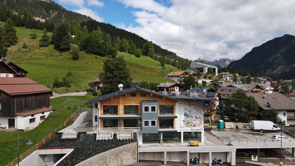 Foto Außenansicht Bed & Breakfast Dolomites Resort Formie'