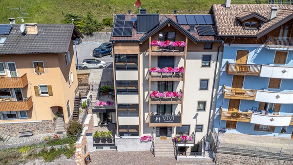Foto esterno Vivi Suites&Spa - Boutique Guest House Molveno
