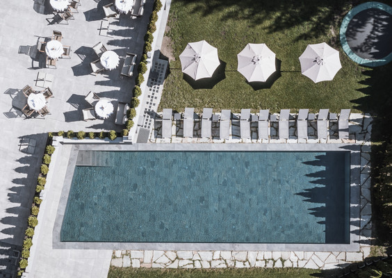 Photo of the outdoor swimming pool