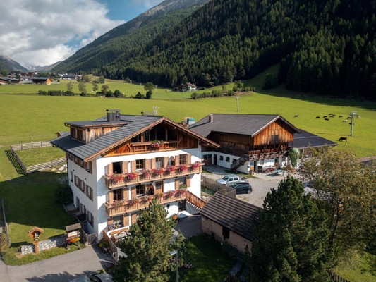 Photo exteriors Farmhouse apartments Lechnerhof