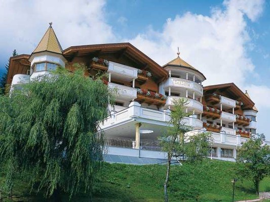 Foto esterno Gardena Grödnerhof Gourmet Hotel & Spa