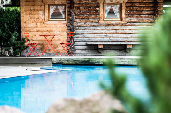 Foto della piscina all'aperto