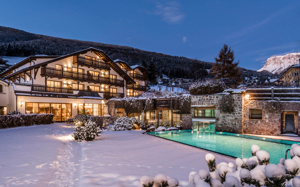 Foto esterno Hotel Angelo/Engel