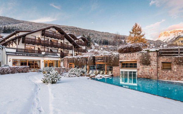 Foto invernale di presentazione Hotel Angelo/Engel
