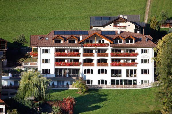 Foto estiva di presentazione Grones - Hotel 4 stelle