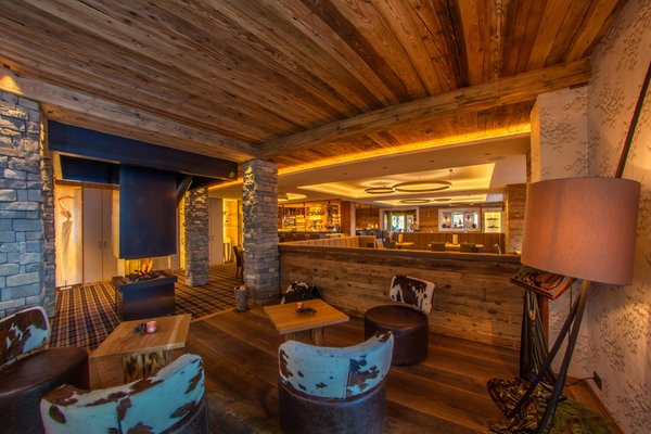 Foto del bar Hotel Albion Mountain Spa Resort Dolomites