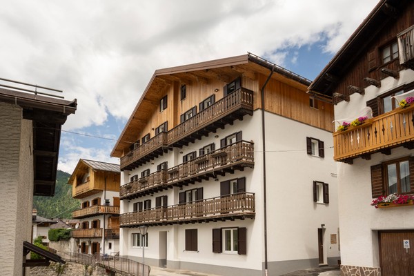 Foto esterno Snowlake Suite & Apartment