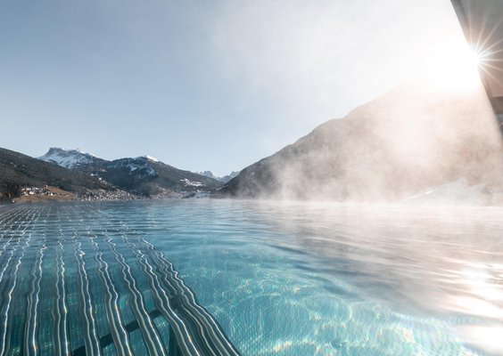 Photo of the outdoor swimming pool