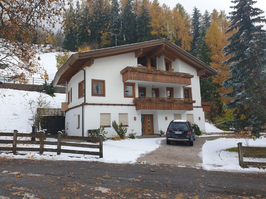Foto Außenansicht Hotel Rodes