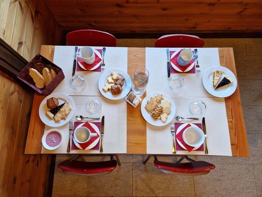 Das Restaurant Alto Sermenza (Valsesia Monterosa) Alpe Campo Rimasco