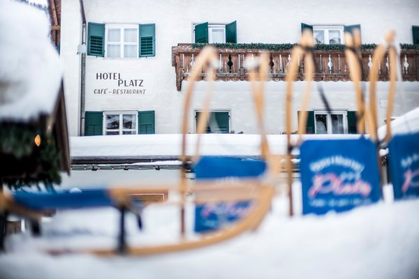 Foto esterno in inverno Platz