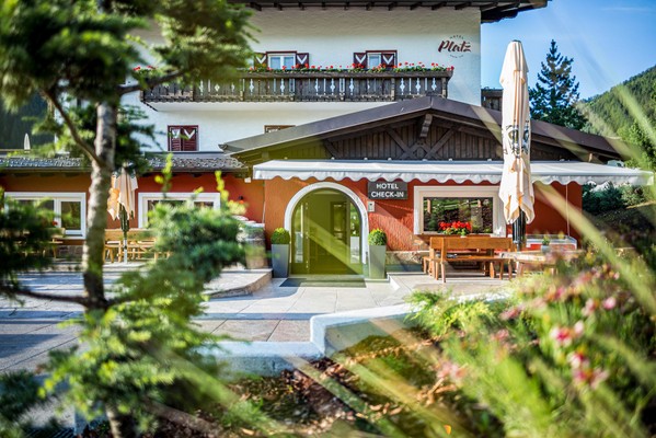 Foto Außenansicht Hotel Platz