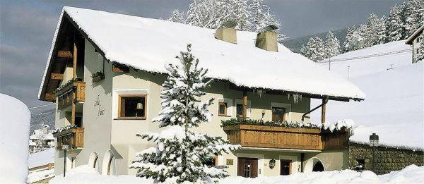 Foto esterno in inverno Villa Luise