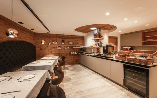 The breakfast Distinctive Luxury Dolomiti Apartments Terre 71