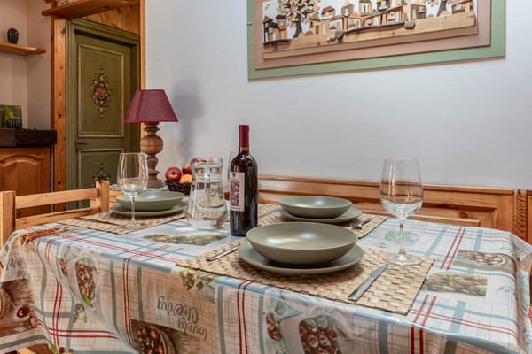 Foto della cucina Mansarda Tirolese