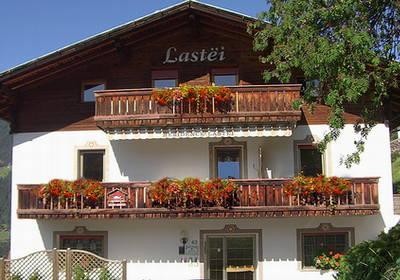 Foto esterno Residence Lastei